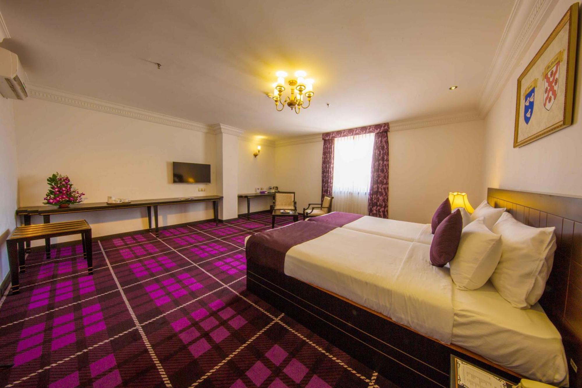 Premium Room on all food & beverages at Ceylon Curry Club | Early check & Late check-out upon availability