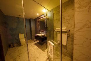 Premium Room on all food & beverages at Ceylon Curry Club | Early check & Late check-out upon availability